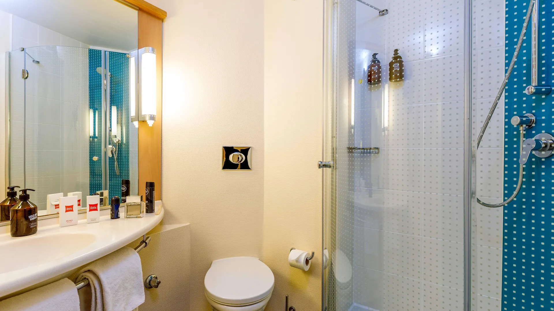 Ibis Istanbul Esenyurt Hotell